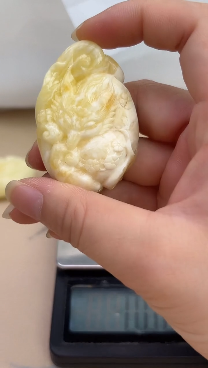 裸石琥珀未镶嵌琥珀蜜蜡吊坠