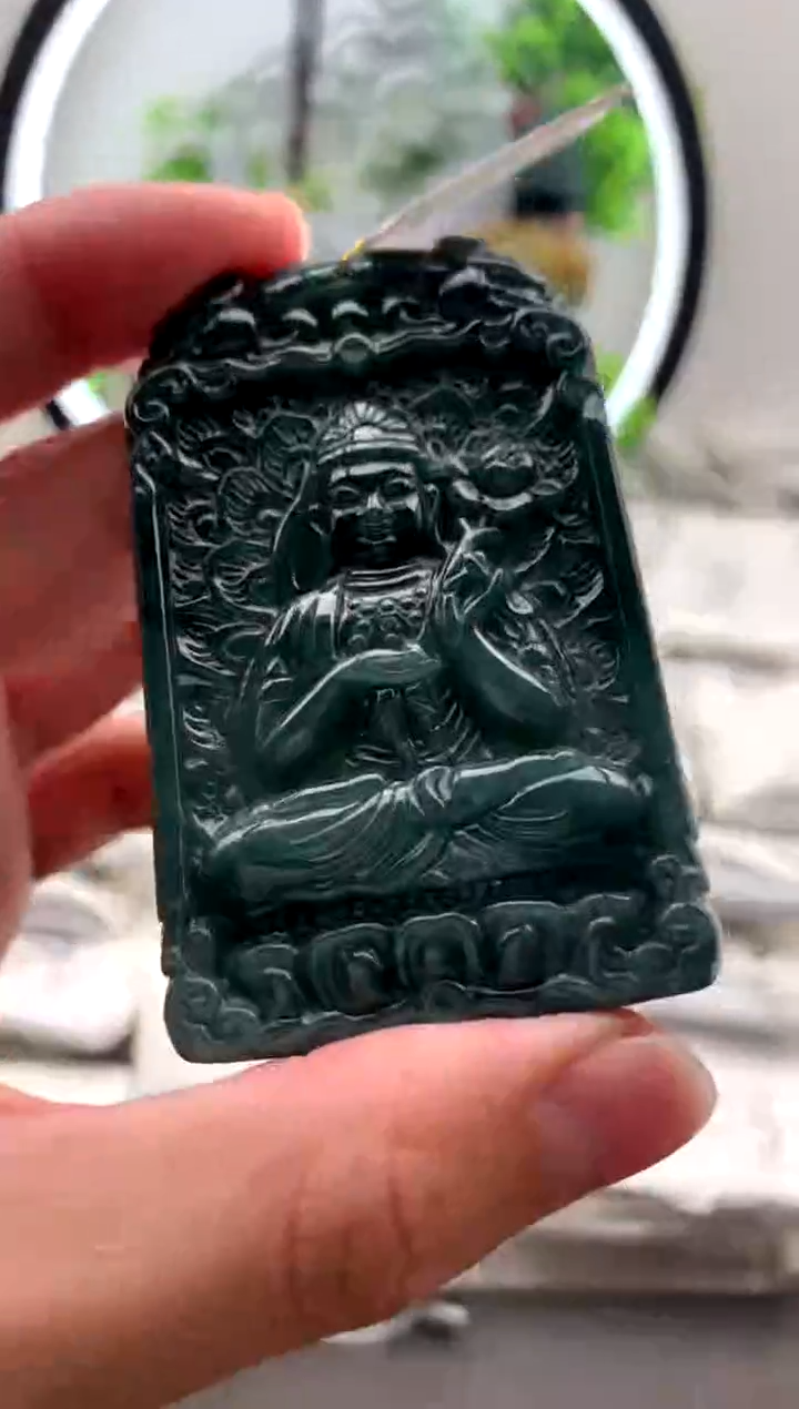 【闪购商品】翡翠颈饰未镶嵌大势至