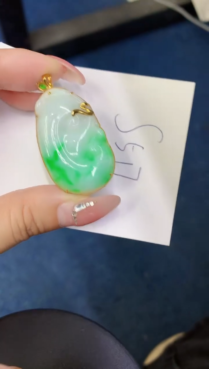 【闪购商品】翡翠颈饰18K金镶嵌000000000000