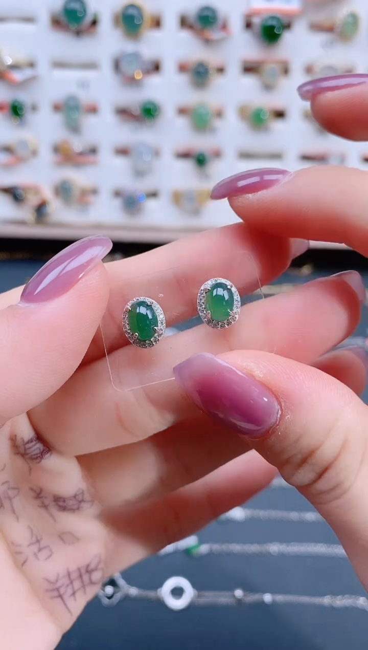 翡翠银S925镶嵌耳饰天然翡翠