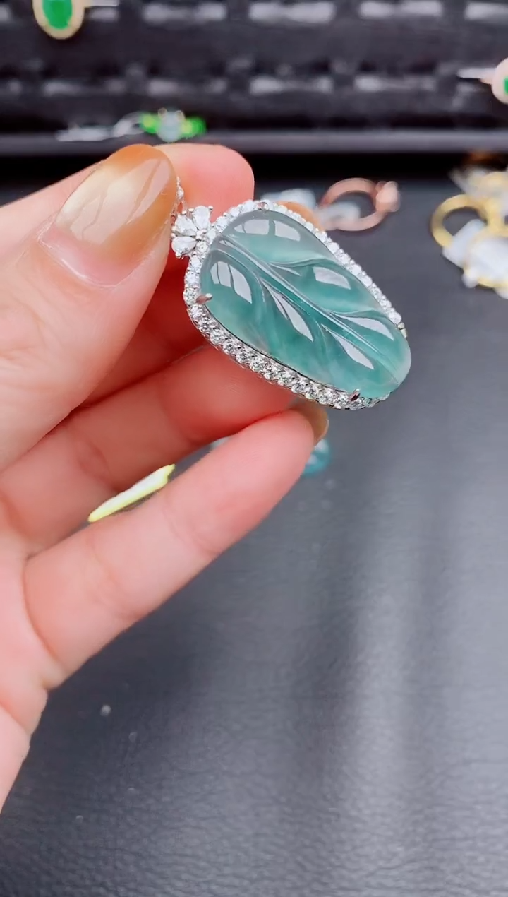 【闪购商品】翡翠颈饰银S925镶嵌天然a货翡翠438