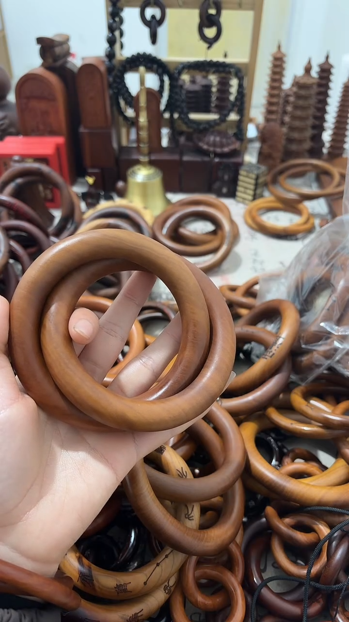 枣木J****✨乾坤圈一物一拍75