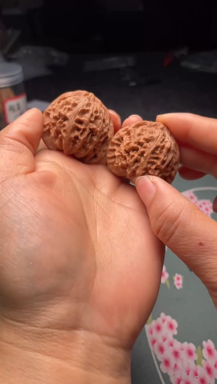 把件文玩核桃w353   宫灯 39尺