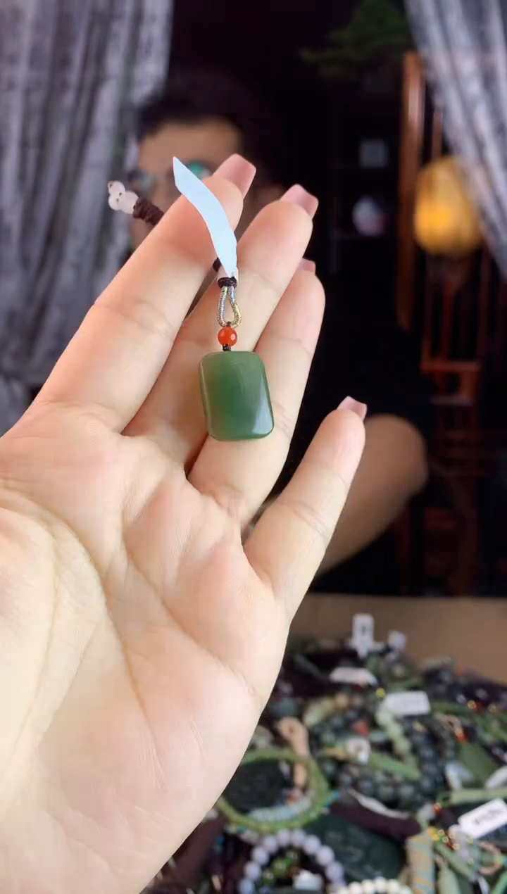 【闪购商品】和田玉挂件未镶嵌多样性发货拍一发一