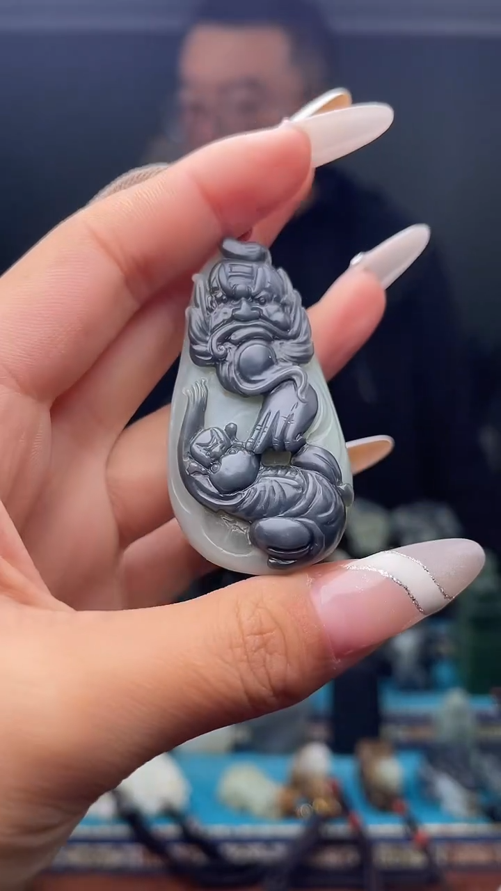 未镶嵌和田玉挂件1