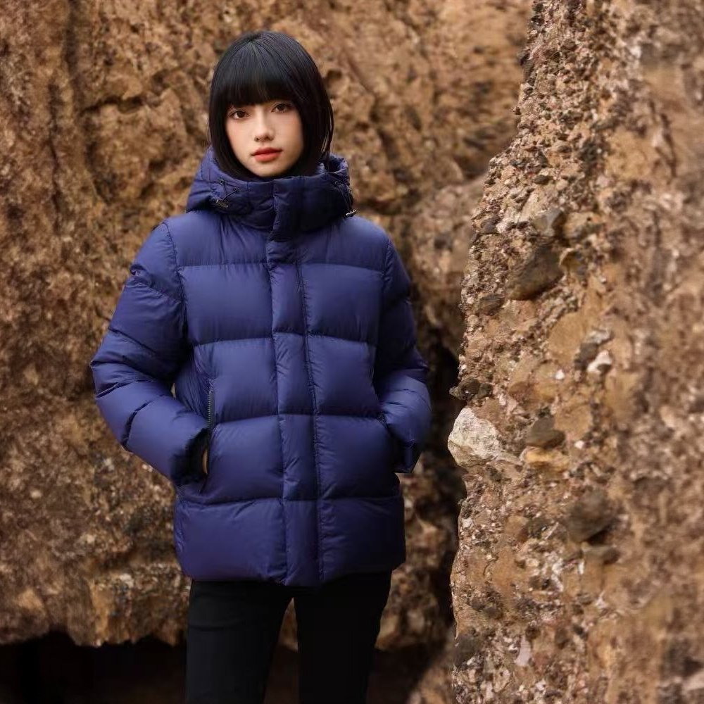 BP2268羽物男女同款95白鹅绒包臀加厚抗寒羽绒服短款