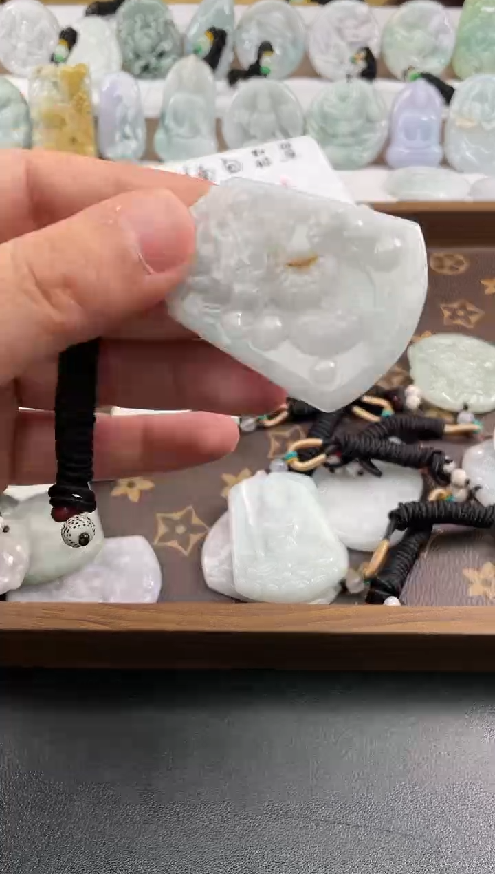 颈饰未镶嵌翡翠25/12/22/.61