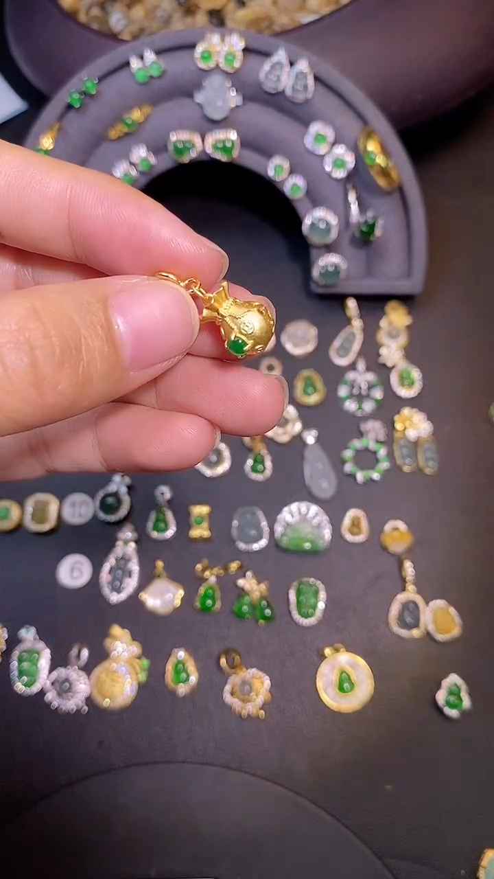 吊坠(不含链)银S925镶嵌翡翠1