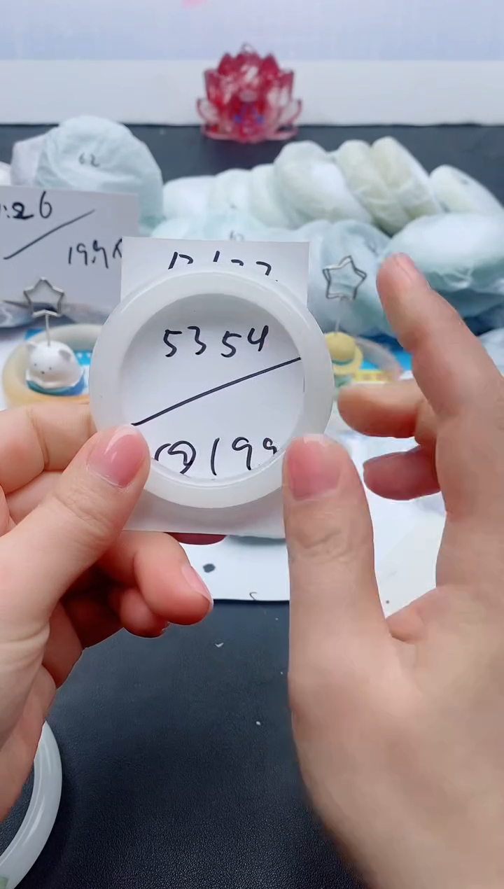 【闪购商品】石英质玉未镶嵌手镯P132-53-*54