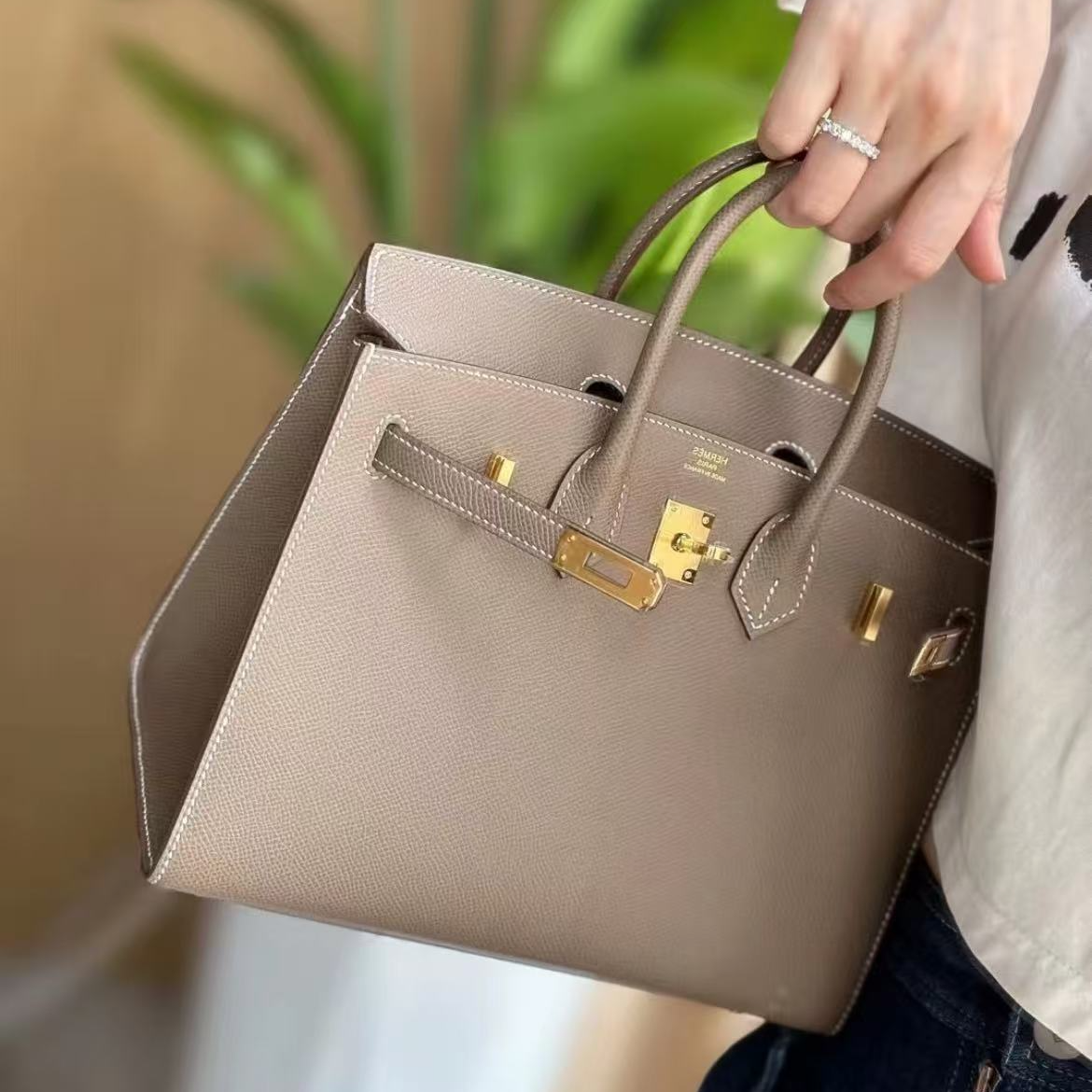 未使用 Hermes/爱马仕 birkin25大象灰金扣E皮 B刻