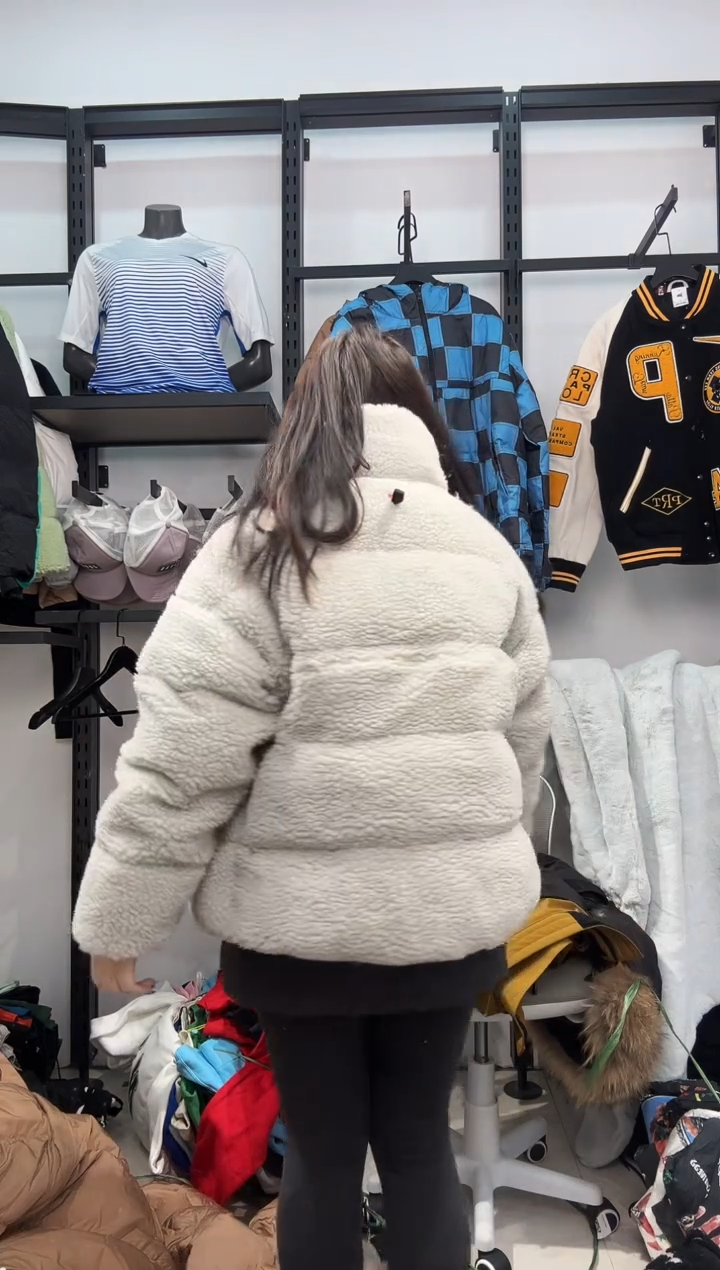 2134闪购编码 Nike/Jordan运动卫衣裤以直播间过款为准 尺码·M