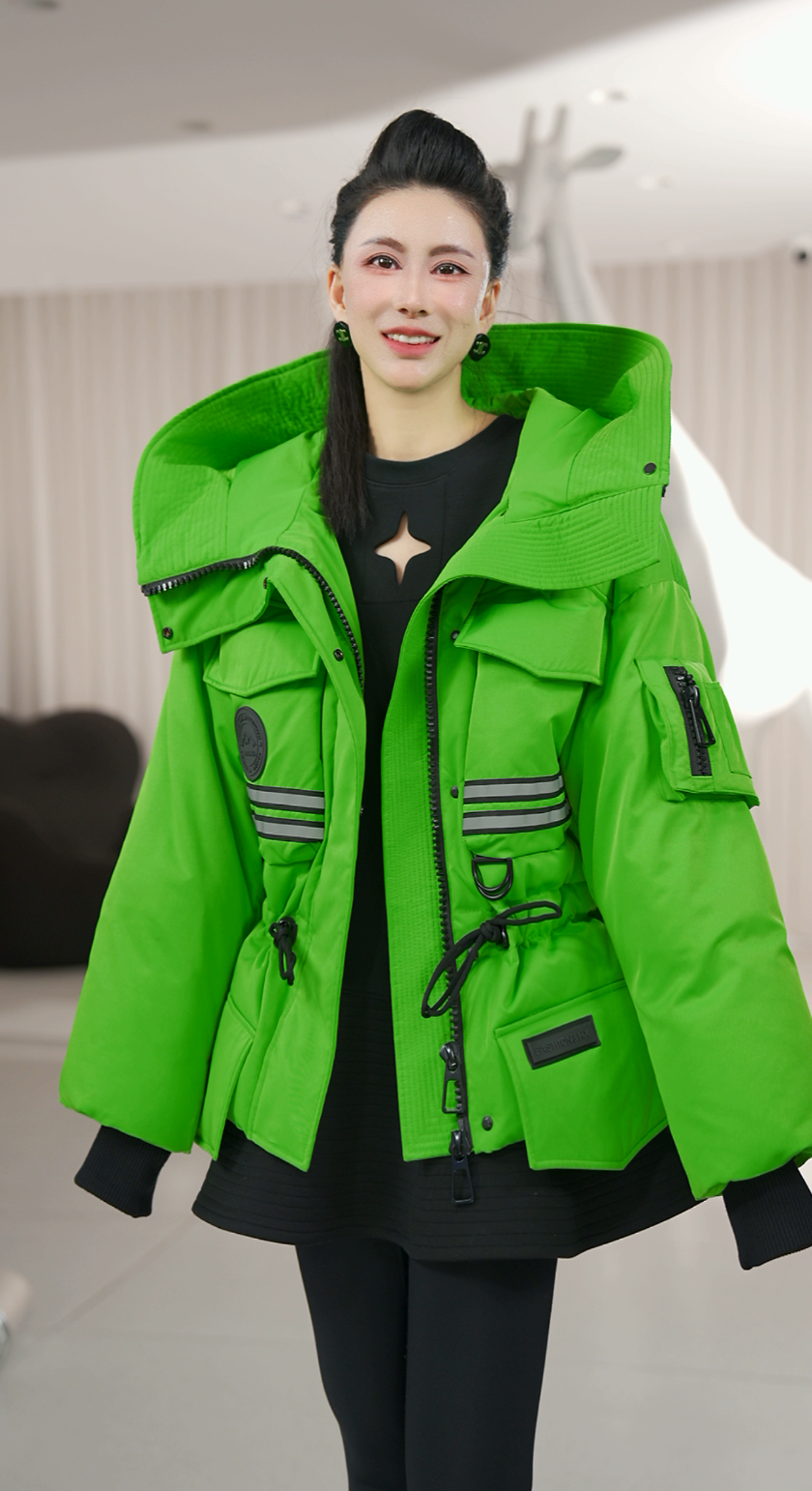 YIRANNAXUAN/伊然納暄鸭绒时尚小众设计保暖羽绒服师滑雪多功能