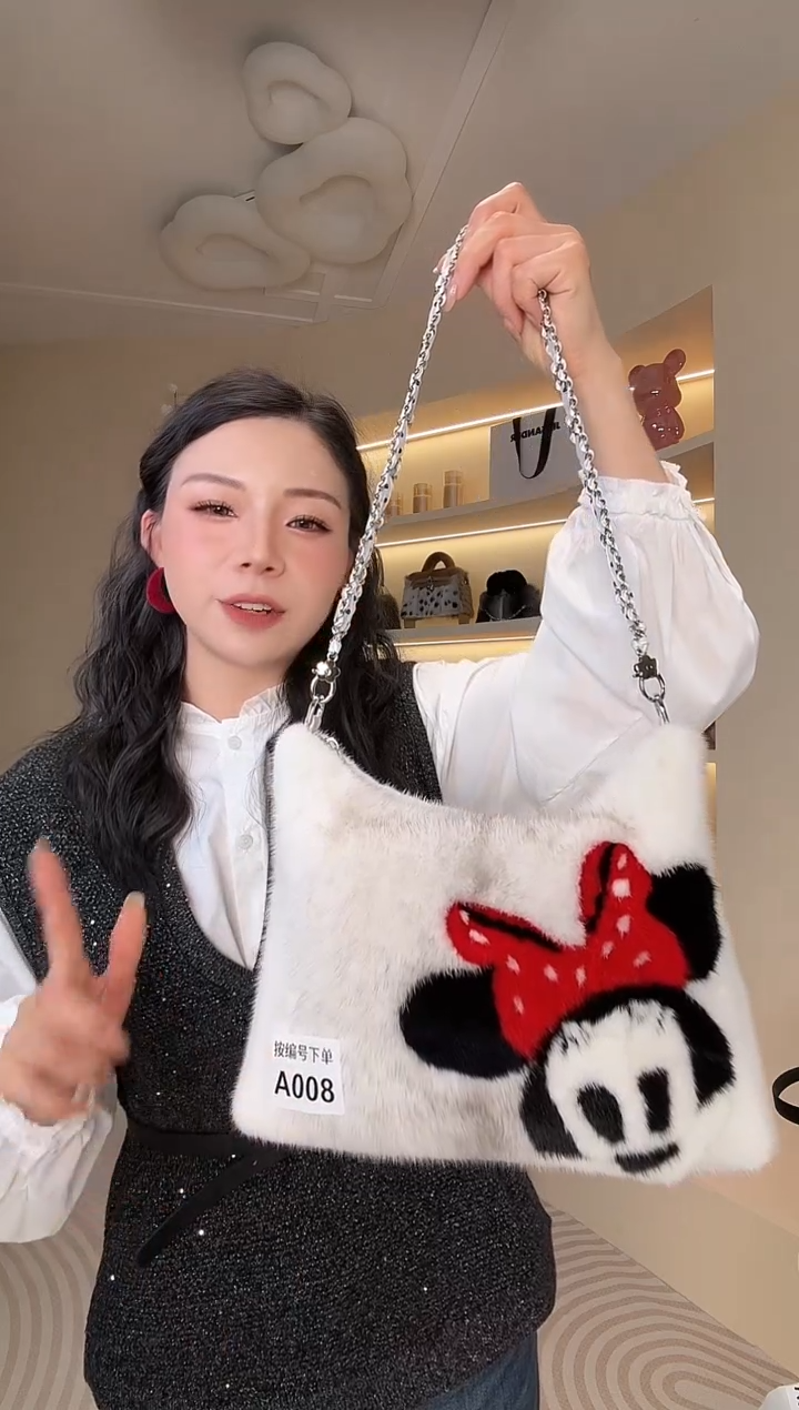 水貂毛【闪购商品】女包A008