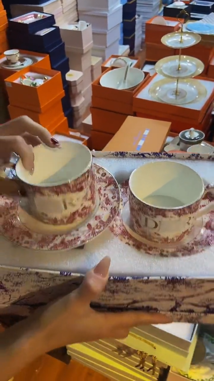 【闪购商品】鸿辉家品牌瓷器，京东包邮！