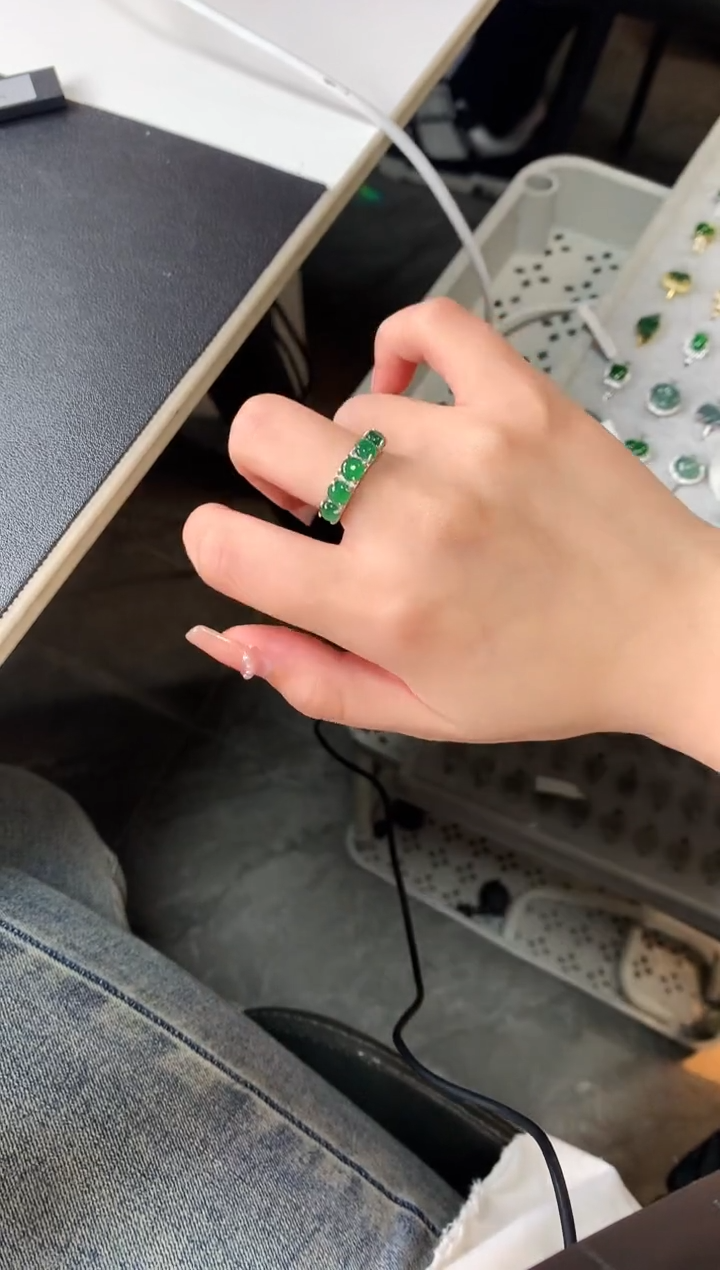 【闪购商品】翡翠戒指银S925镶嵌51211