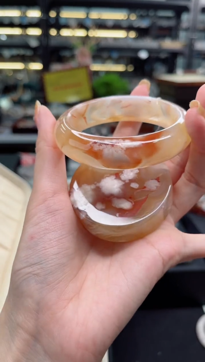 【闪购商品】石英质玉手镯未镶嵌57圈口（赠品镯心）6675002