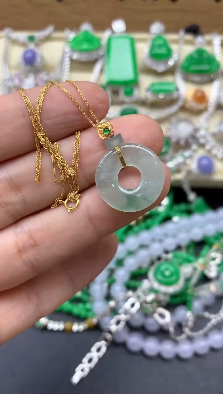 翡翠18K金镶嵌颈饰284-中国好珍宝