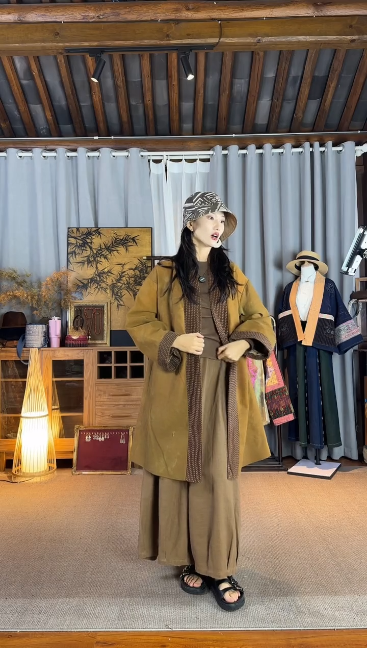 设计师款形糊染帽子