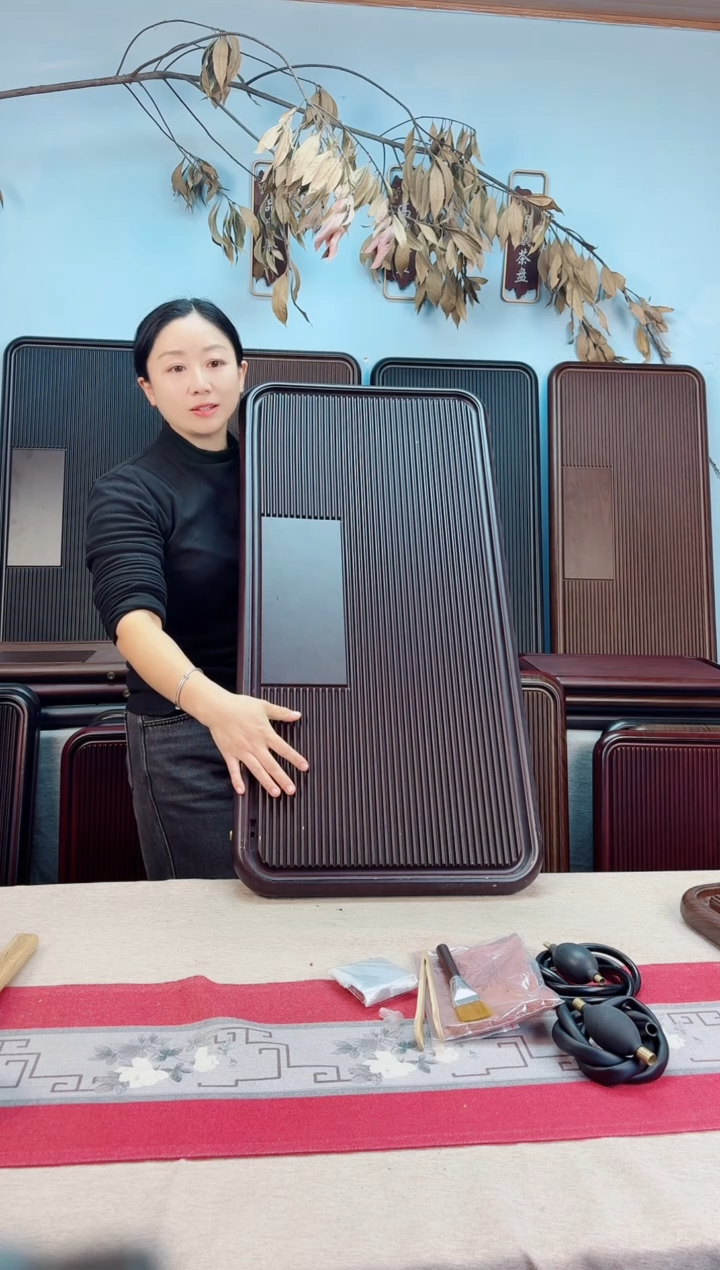 哈*?凌龙红色款式茶盘80*40*4