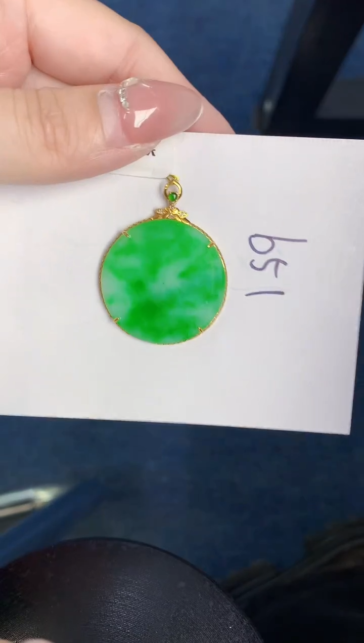 【闪购商品】翡翠颈饰18K金镶嵌000000000