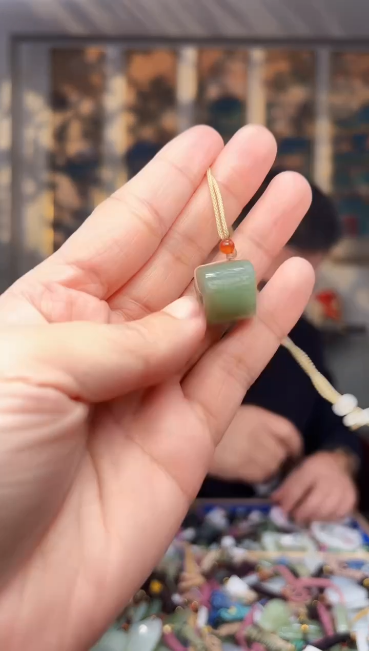 【闪购商品】和田玉挂件未镶嵌拍一发一