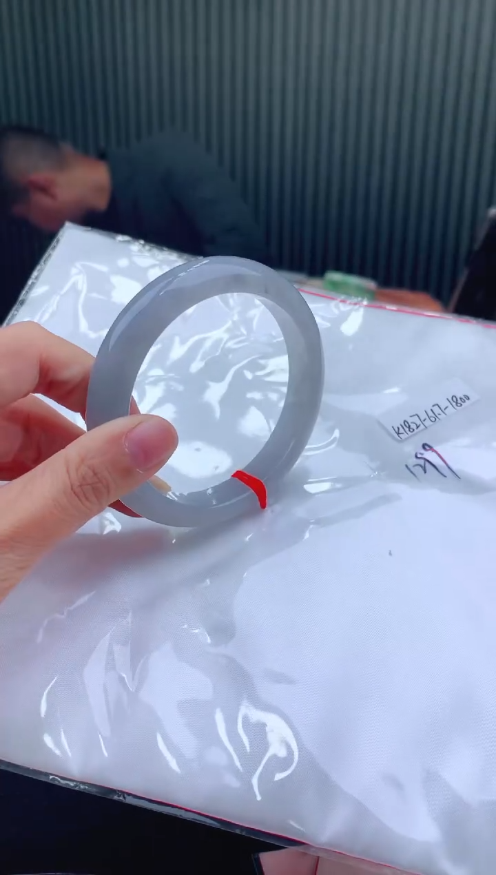 未镶嵌手镯翡翠111