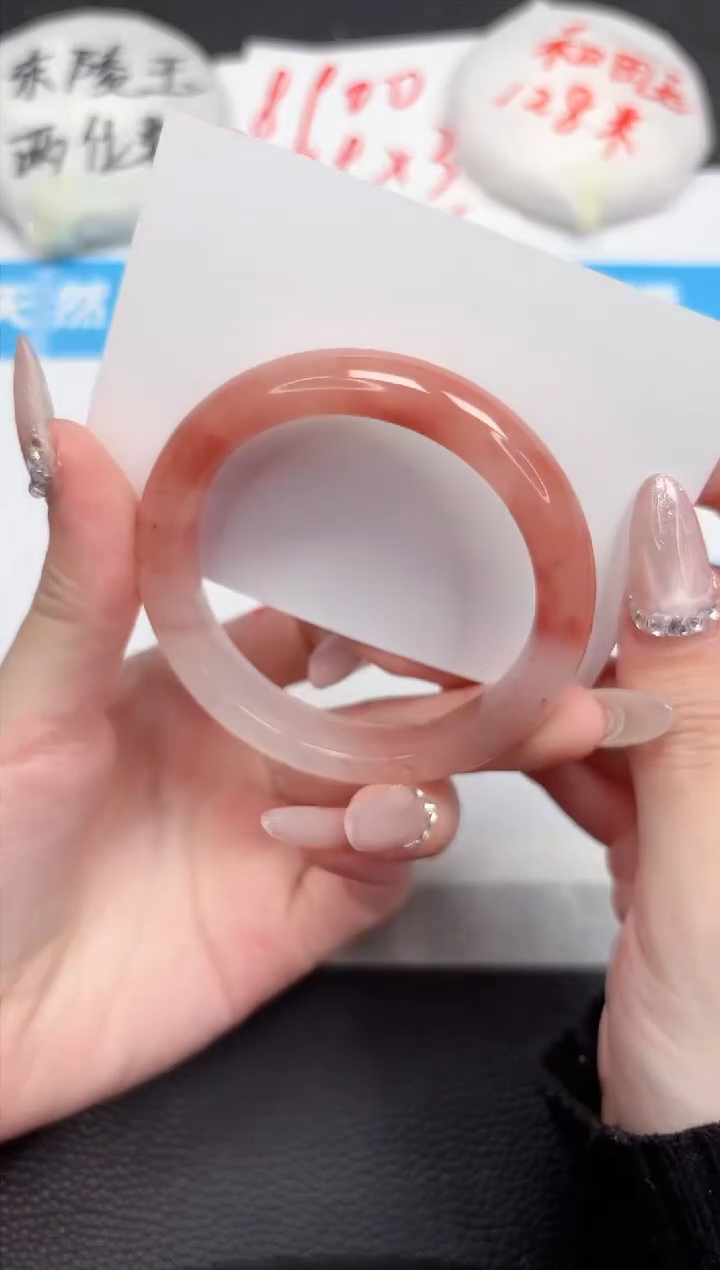 【闪购商品】石英质玉手镯未镶嵌106-53