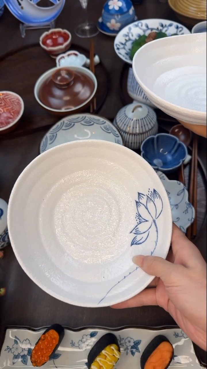 钛合金万****跪（雪莲）石纹异形碗（微瑕）