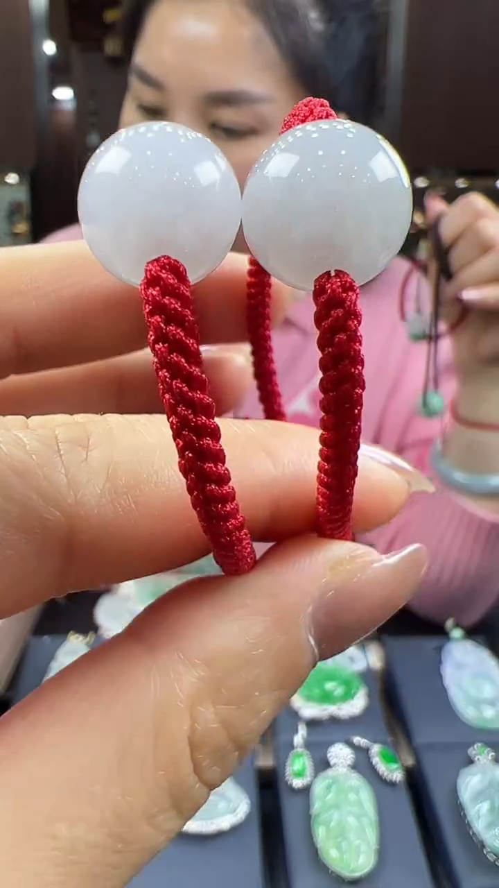 【闪购商品】翡翠挂件未镶嵌圆珠手绳（多样性发其一）