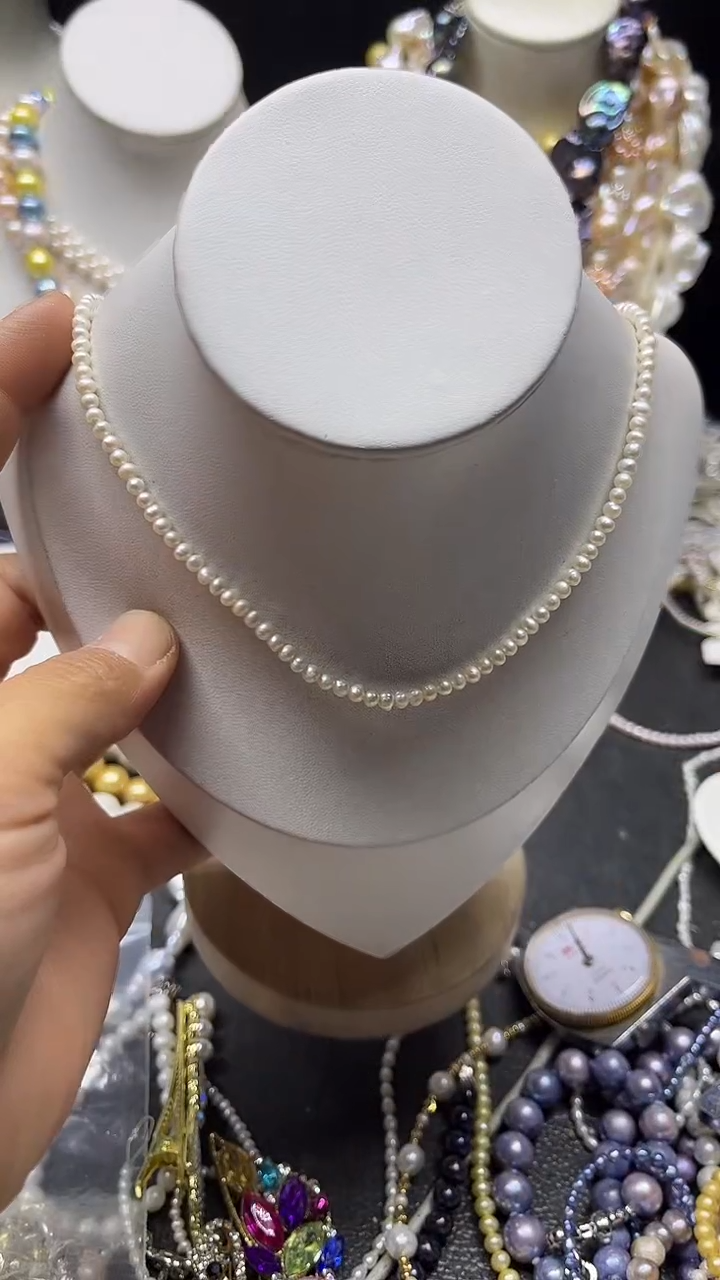 颈饰未镶嵌淡水珍珠多人