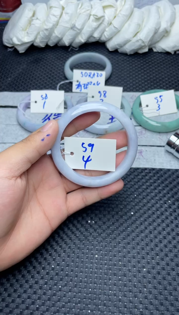 未镶嵌手镯翡翠4