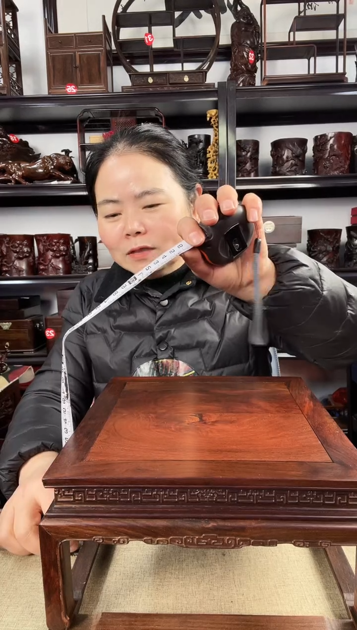 木瑕疵老李红木工艺品