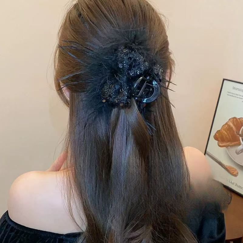 黑色羽毛蝴蝶结抓夹女高级感发夹后脑勺气质优雅鲨鱼夹子2946