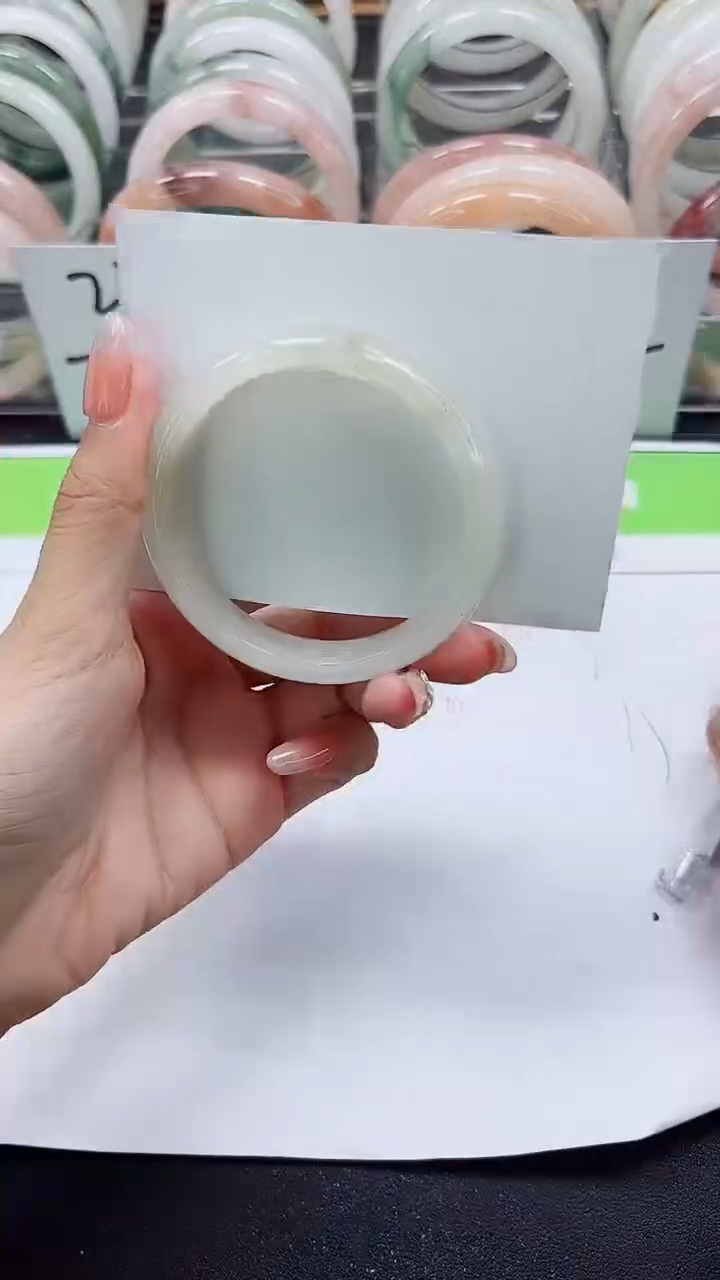 【闪购商品】石英质玉手镯合金A333-53/54