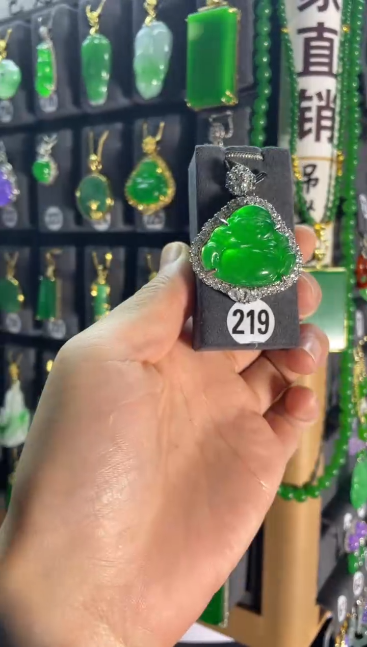 【闪购商品】翡翠颈饰银S925镶嵌219....