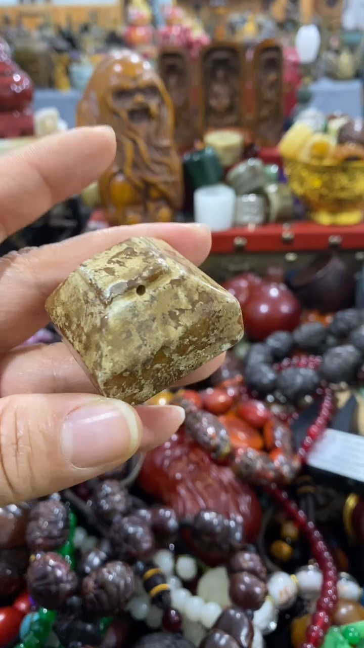 【闪购商品】1宫廷影视老旧工艺摆件