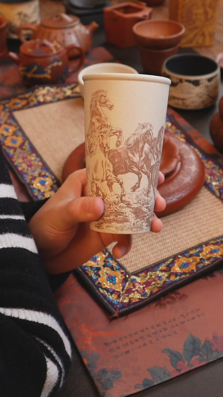 茶杯紫砂羊脂白玉段 八骏图 可乐杯 