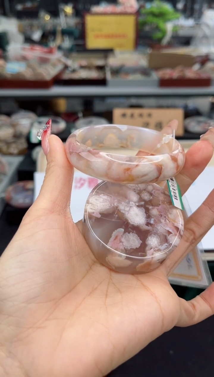 【闪购商品】石英质玉手镯未镶嵌56圈口（赠品镯心）6570116