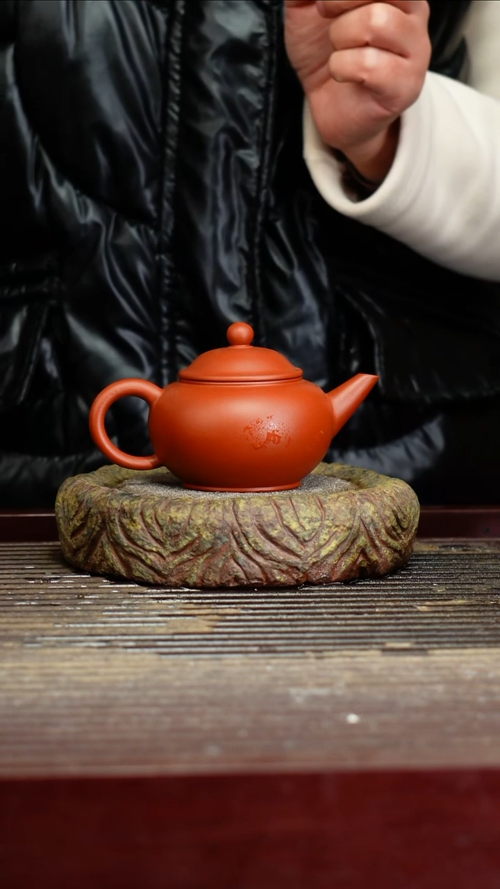 宜兴原矿紫砂壶茶壶宜兴原矿紫砂壶茶壶120C