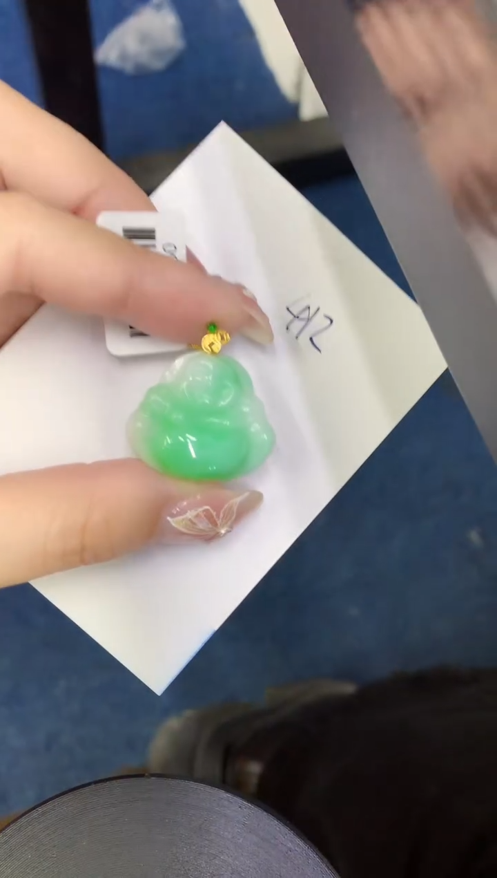 【闪购商品】翡翠颈饰18K金镶嵌00000000000