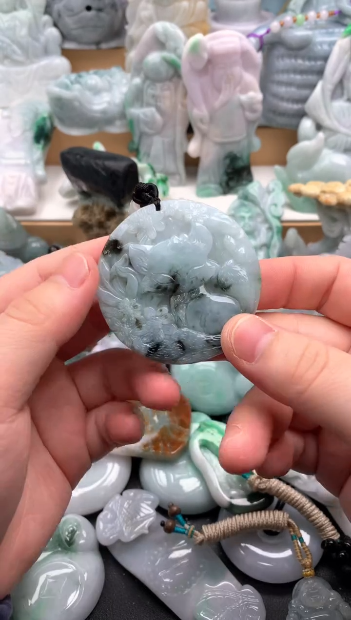 吊坠(不含链)未镶嵌翡翠1