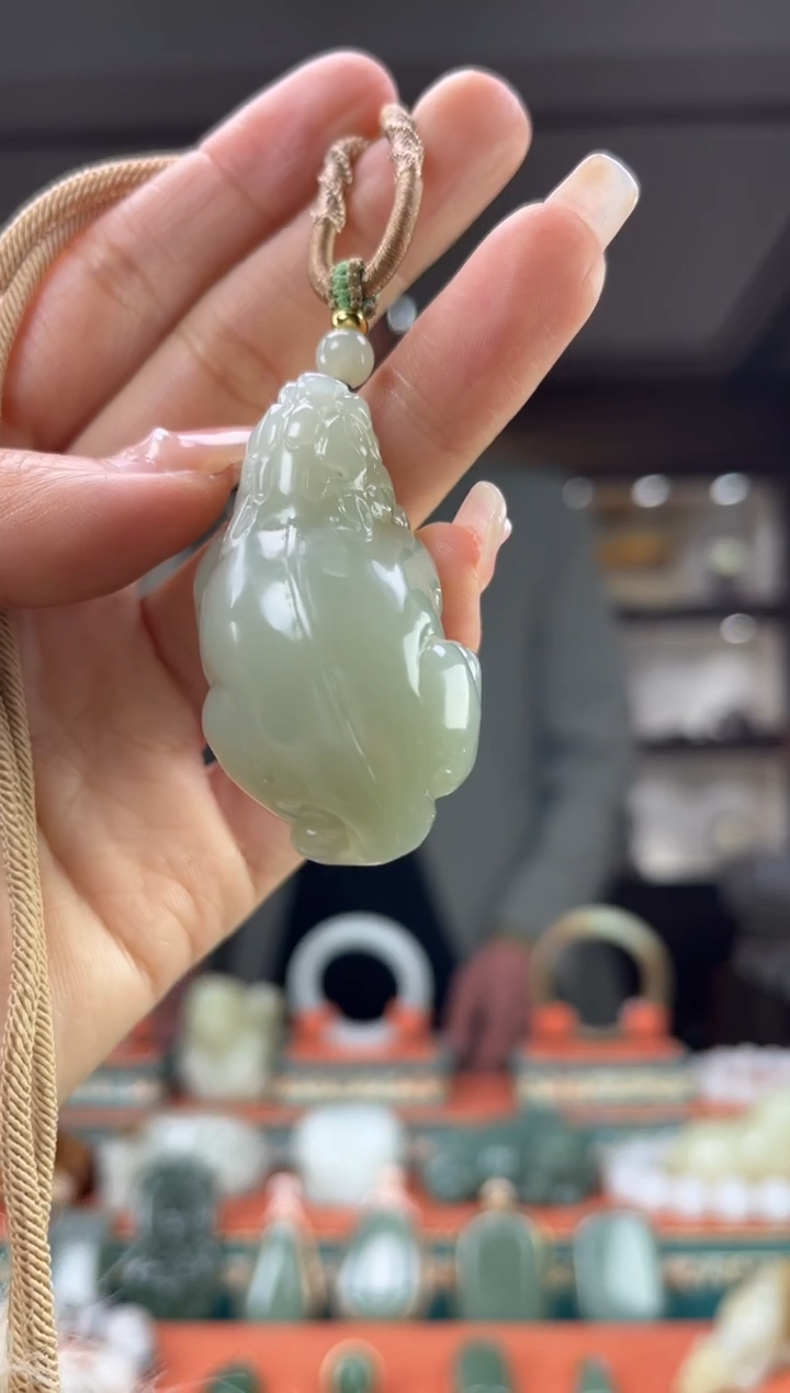 【闪购商品】和田玉颈饰未镶嵌佩佩