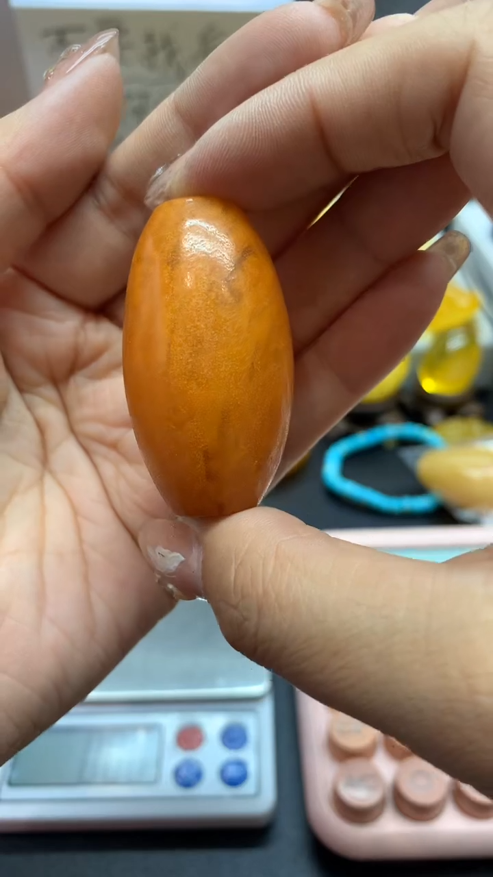 【闪购商品】未镶嵌琥珀珠宝奇石2688