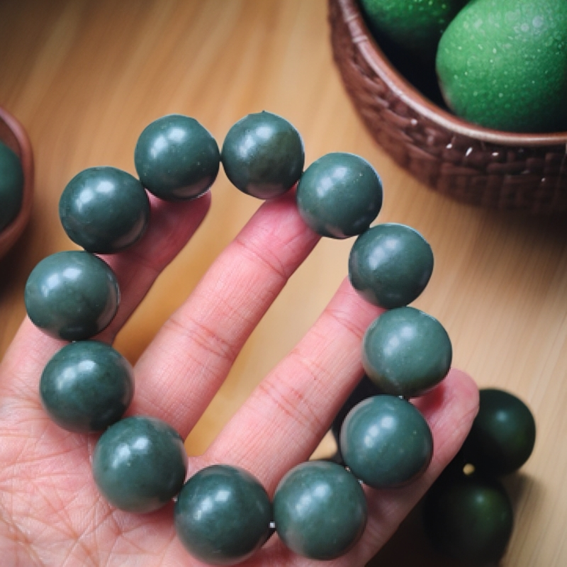 保真和田玉卡20时尚吊坠百搭精雕拍一发一手工精致气质