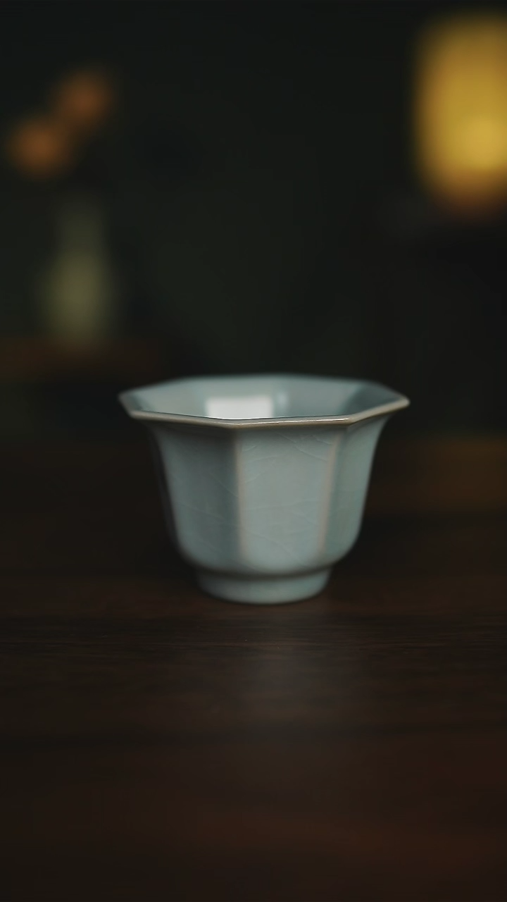 【闪购商品】仿古釉 八方杯 一级