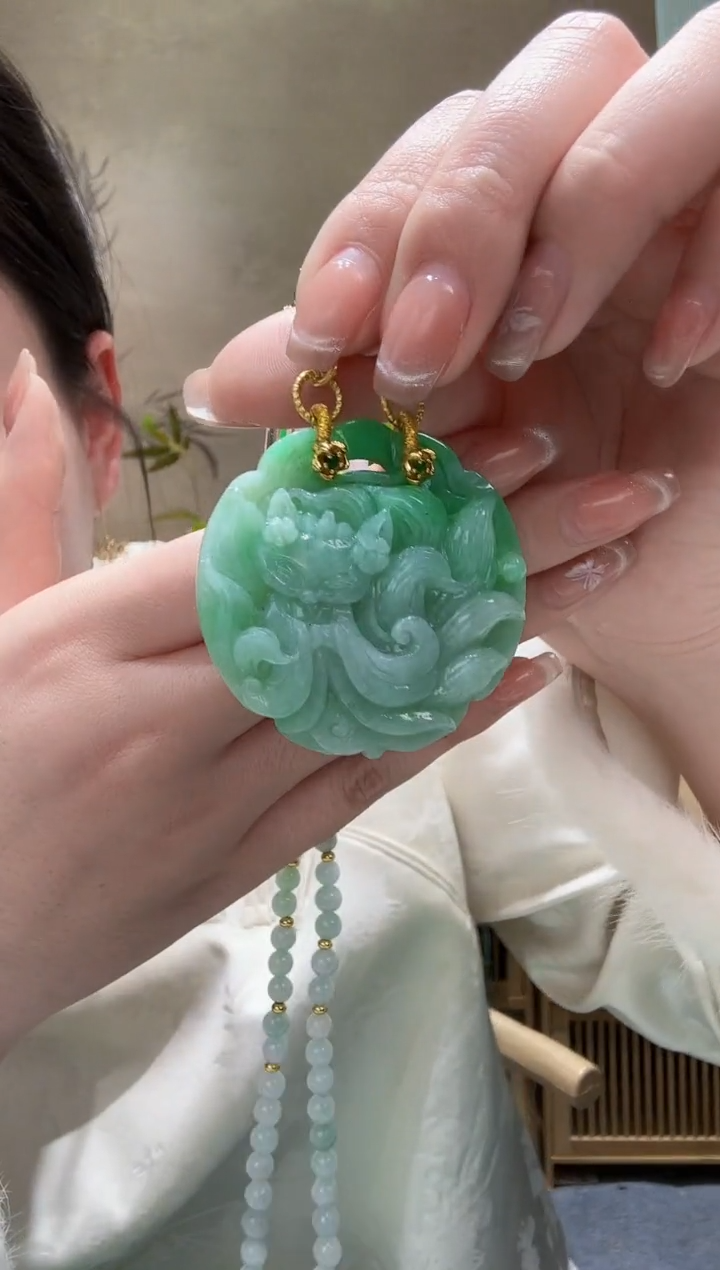 【闪购商品】翡翠颈饰未镶嵌吊坠