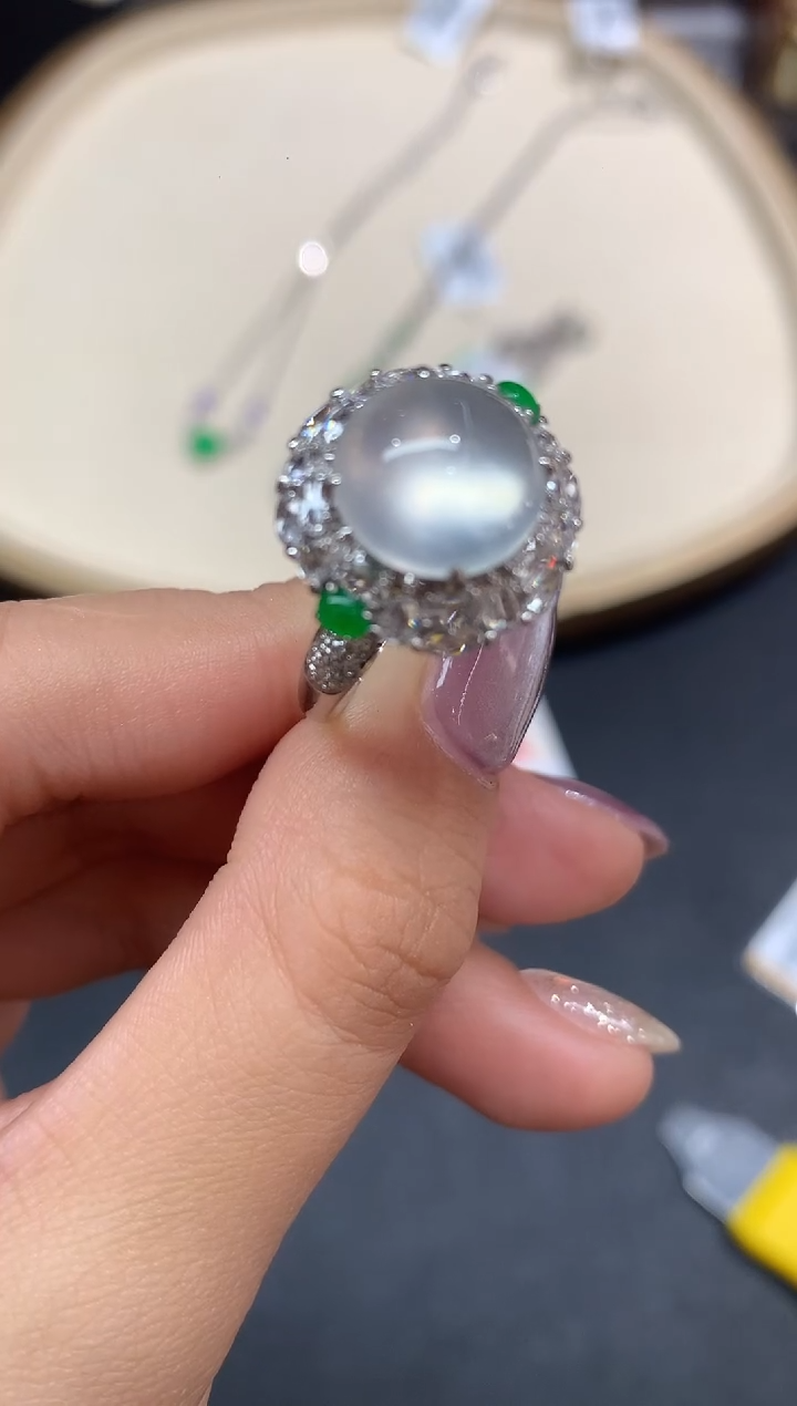 18K金镶嵌戒指翡翠戒指A545|29800