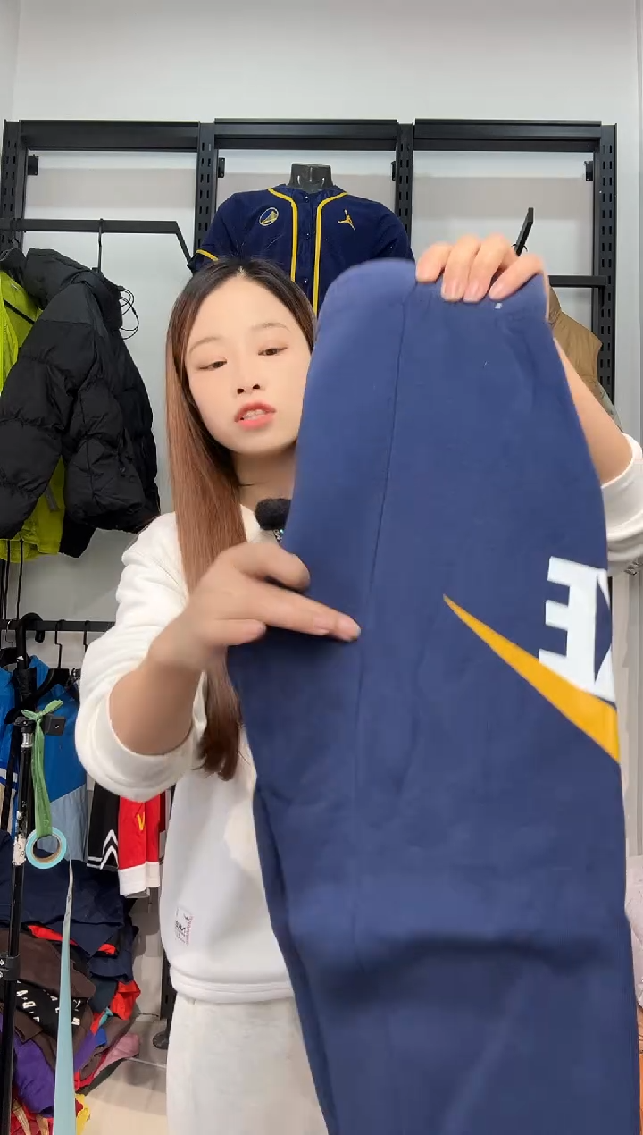 3513闪购编码  运动卫衣裤以直播间过款为准 尺码  
