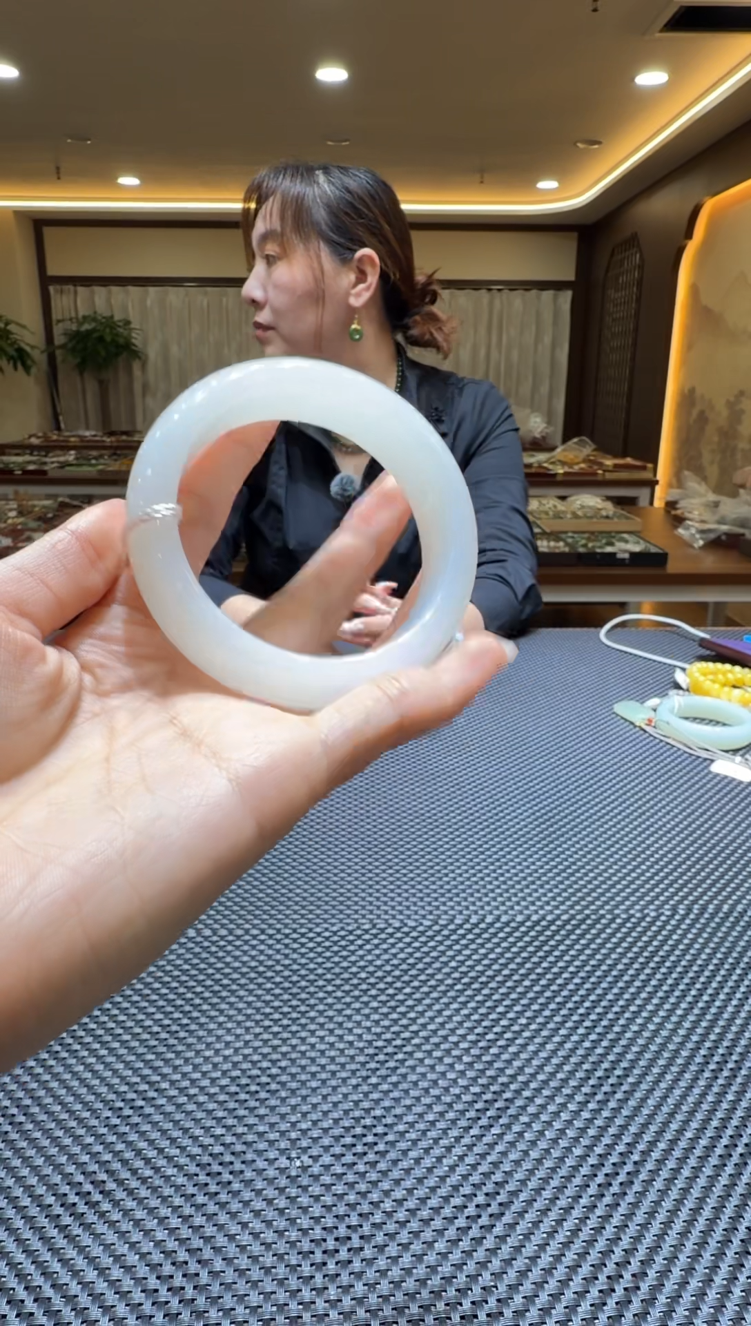 颈饰未镶嵌和田玉手镯58