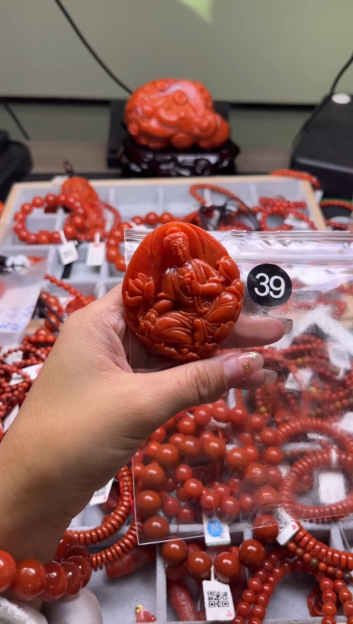 【闪购商品】南红玛瑙珠宝奇石未镶嵌39